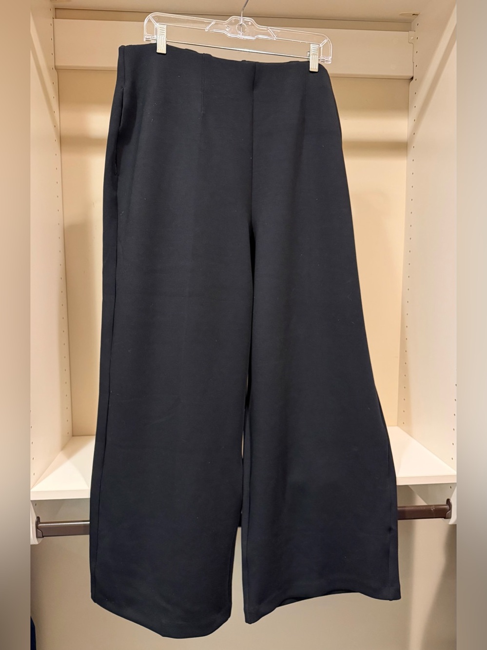 Wide Leg Black Women's Pants.
18 Short. Lane Bryant